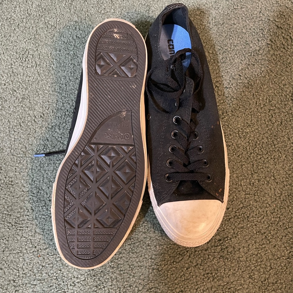 Men’s converse - Picture 2 of 2